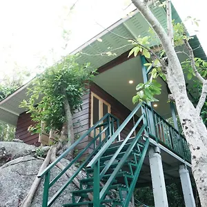 https://jah-bar-bungalows.tophotelskohtao.com