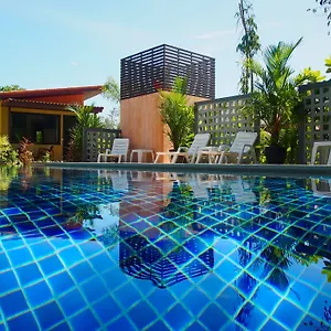 At Bangsak Semesteranläggning (resort)